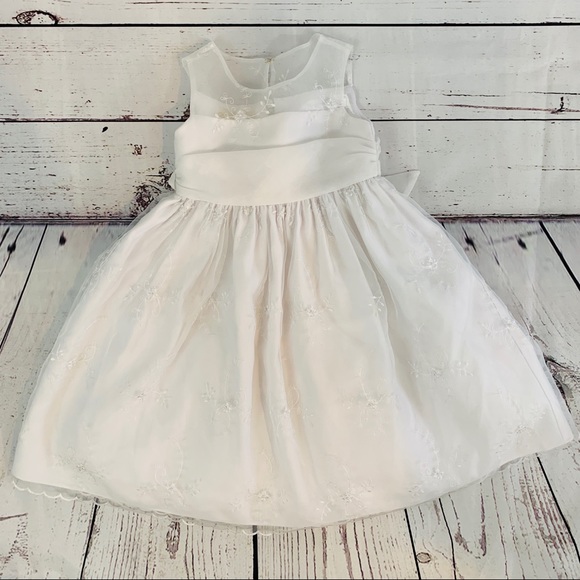 Cinderella Other - CINDERELLA FLOWER GIRL DRESS WHITE
